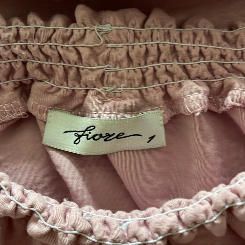 Fiore Pink Women's Long Sleeve Blouse EUC Size Small - Picture 4 of 4
